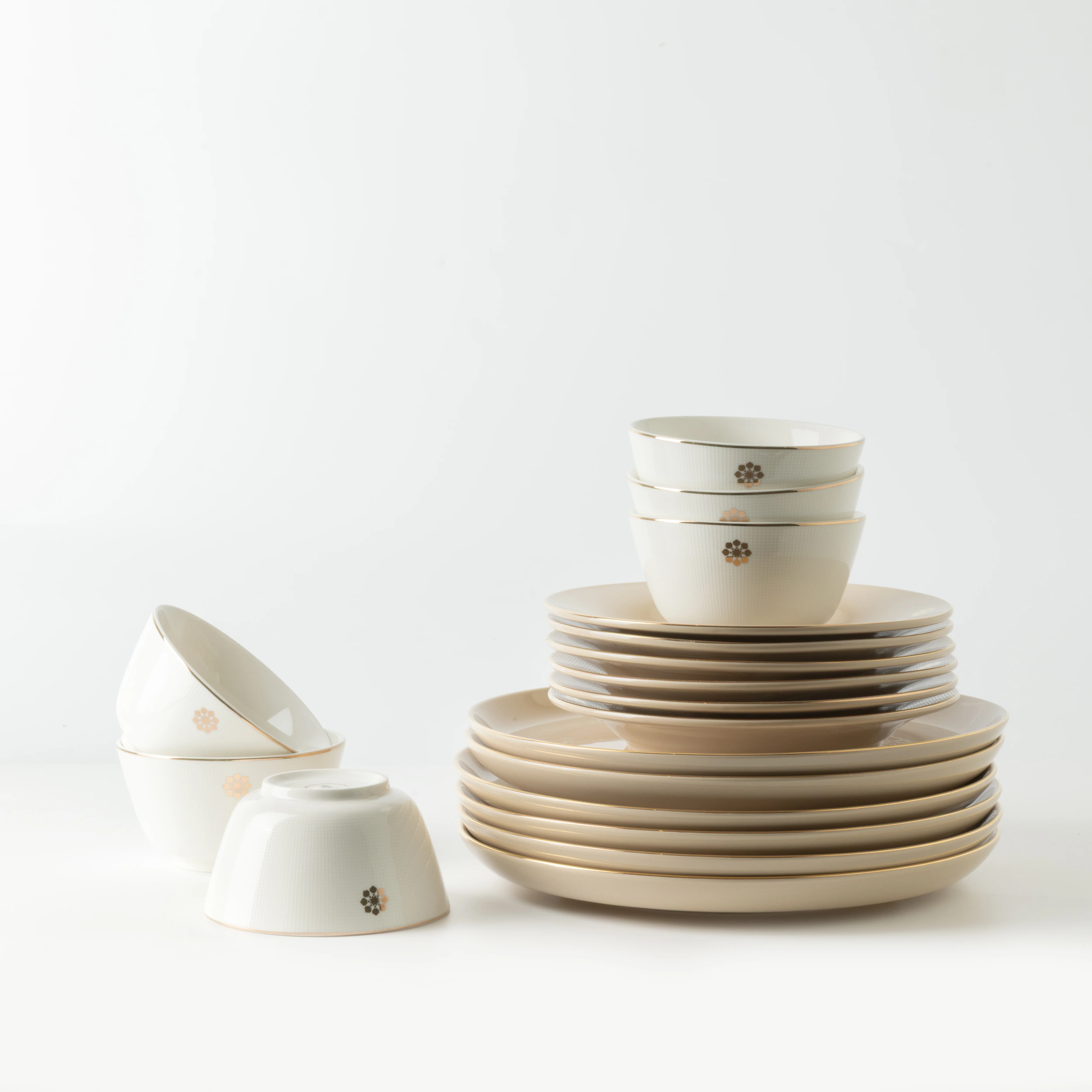 Mirral - Dinner Set (18-Pc) - Beige & Gold - Image 4