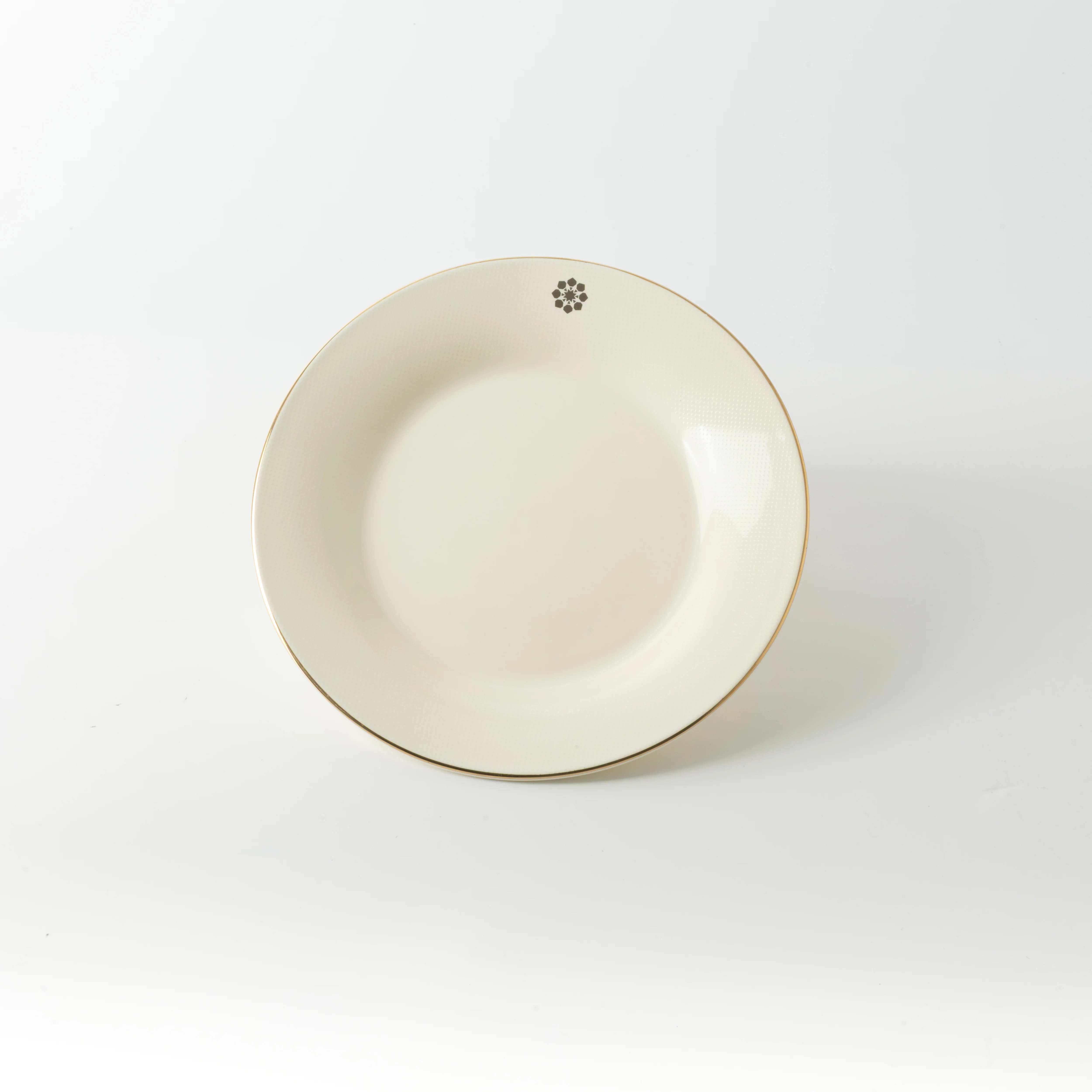 Mirral - Dinner Set (18-Pc) - White & Gold - Image 5