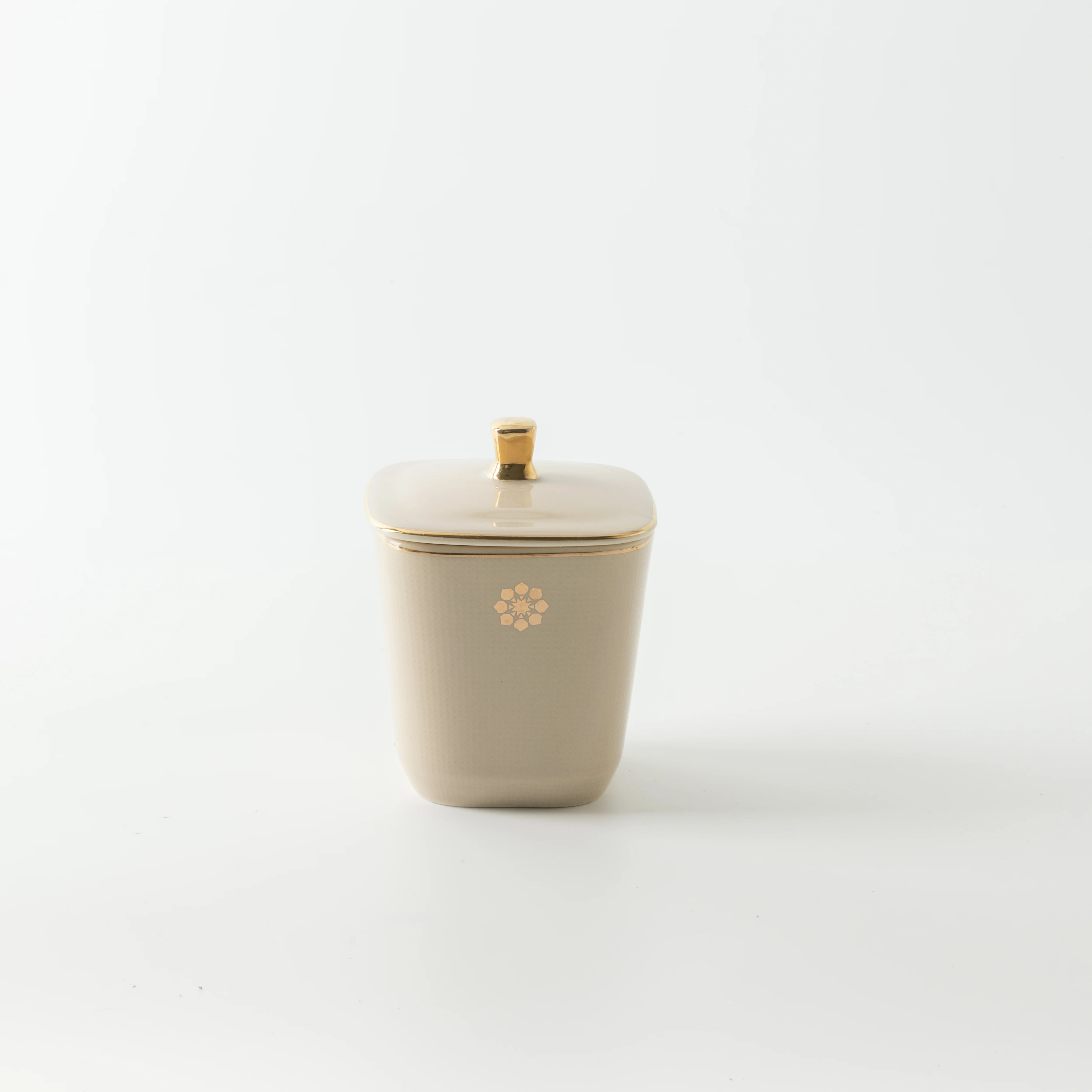 Mirral - Tea Set (19-Pc) - Beige & Gold - Image 7