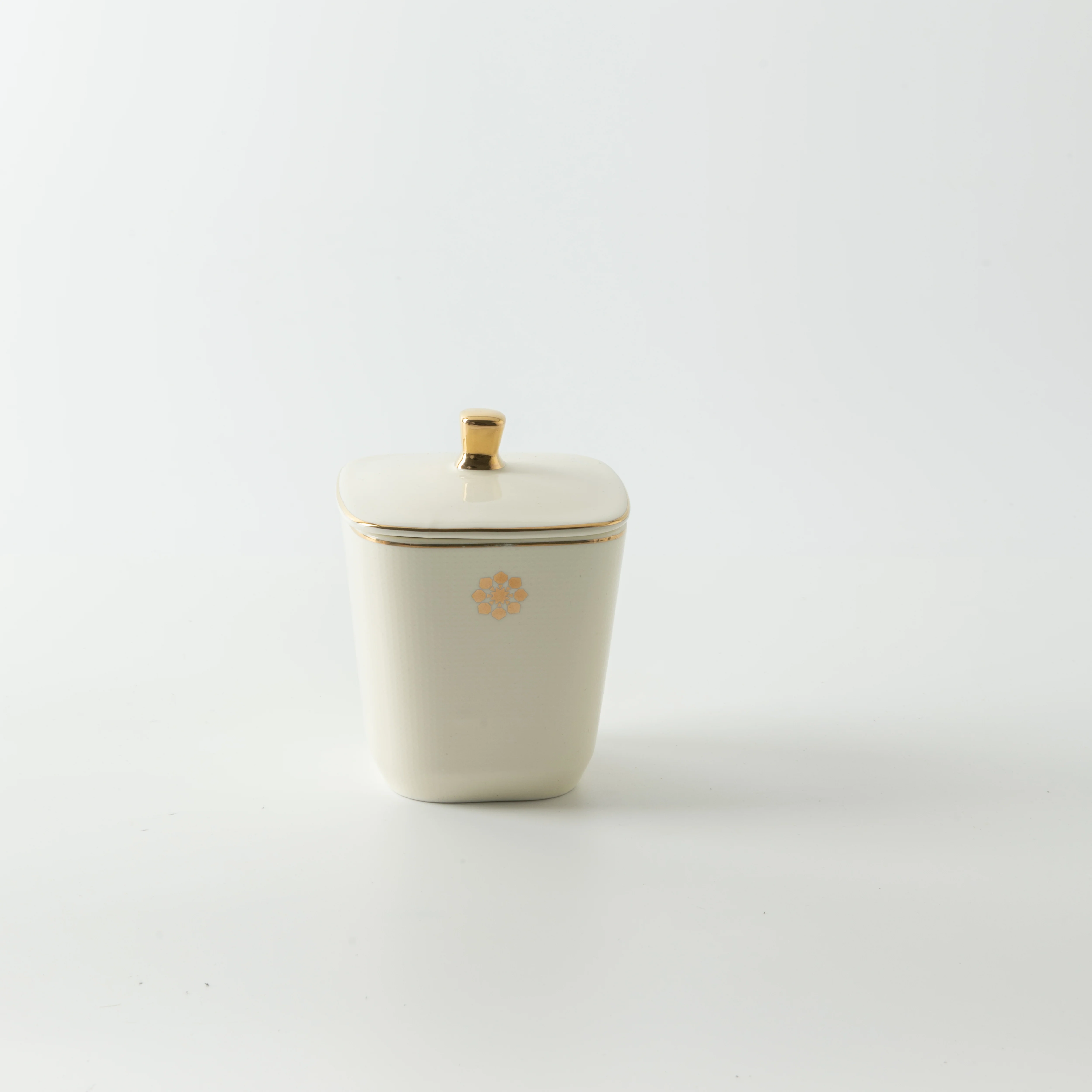 Mirral - Tea Set (19-Pc) - White & Gold - Image 6